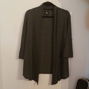 Gray open cardigan